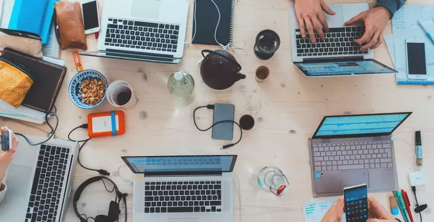 Skuteczna integracja systemów IT w Twojej firmie Jak przeprowadzić integrację systemów IT?
